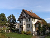  Local house near the school in Zollikon
