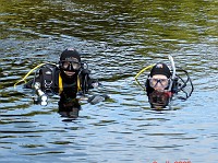  Mark and Lynn preparing to dive